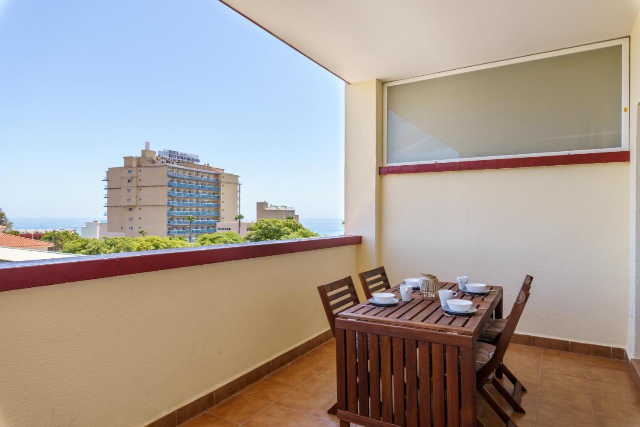 Chic Beachfront Flat With Amazing Sea Views And Private Indoor Parking Benalmádena Exteriér fotografie